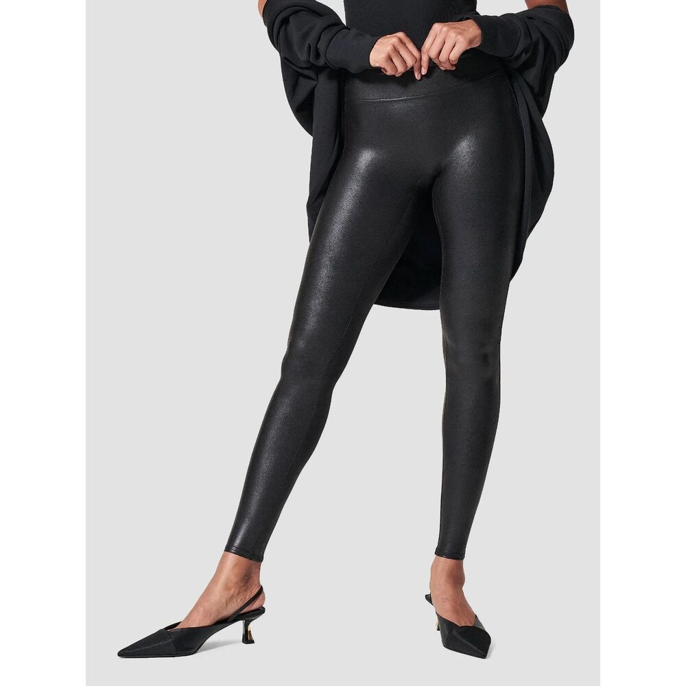 SPANX Faux Leather Leggings Black Medium Petite MP Style 2746 Shaping